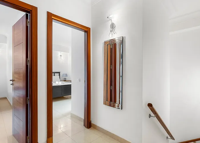 شقة Mar Penthouse Duplex بالم مار